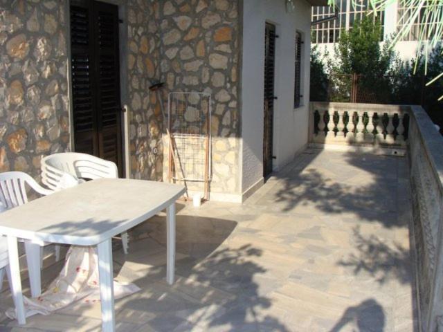 Apartmani Svetina โวดีเซ ภายนอก รูปภาพ