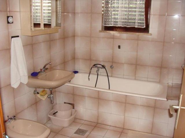 Apartmani Svetina โวดีเซ ภายนอก รูปภาพ